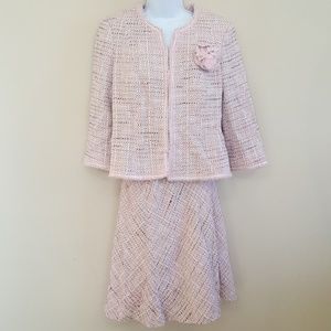 Kate Hill 2 piece skirt suit